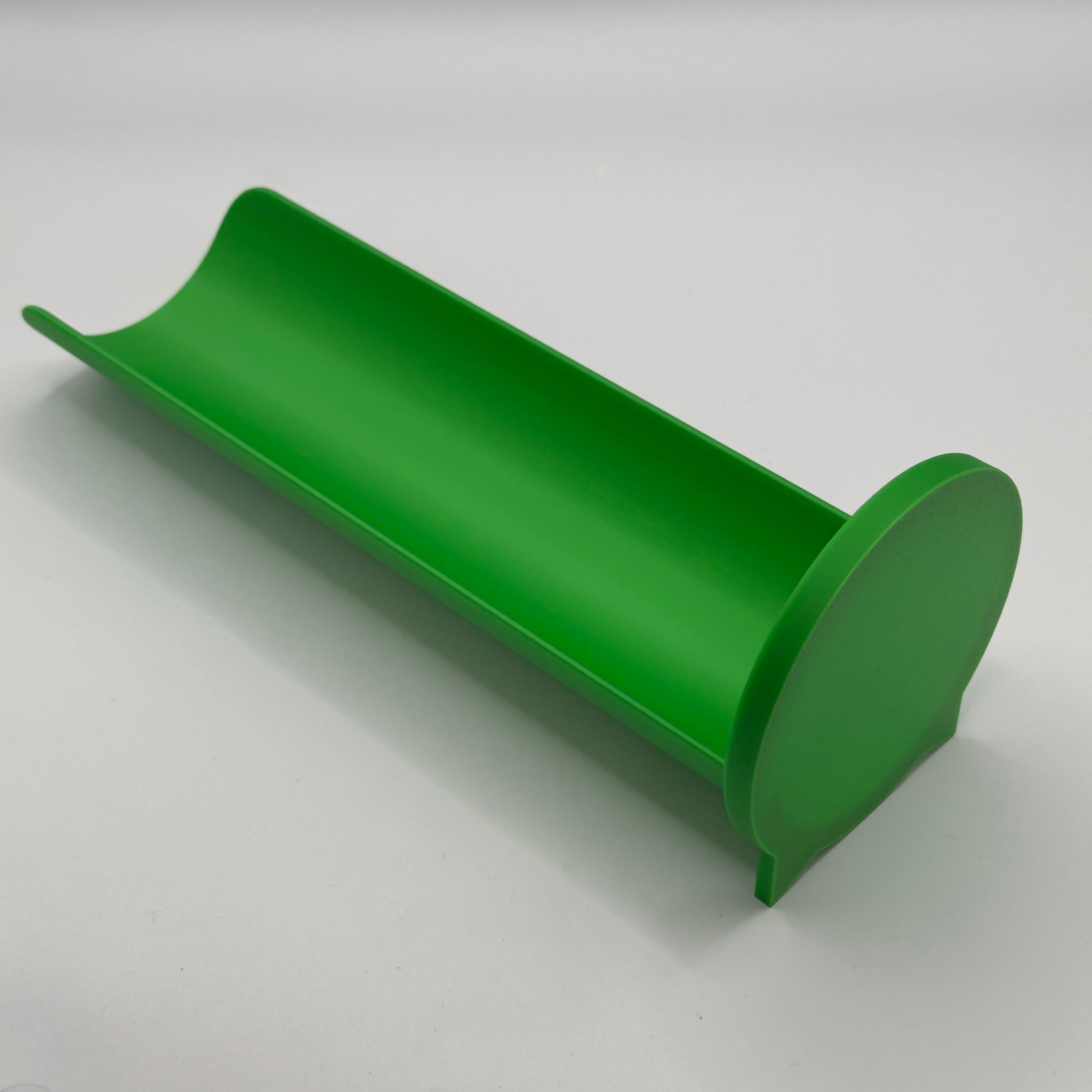 Pringles Tube cap with built in slide tray